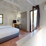 Vip 4*