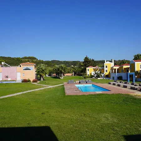 Vip Ξενοδοχείο με διαμερίσματα 4*