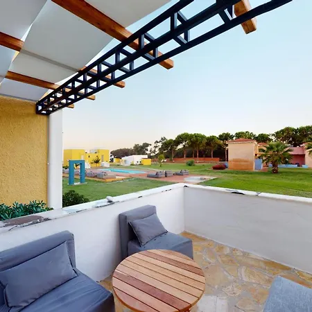 Ξενοδοχείο με διαμερίσματα Vip Κάστρο