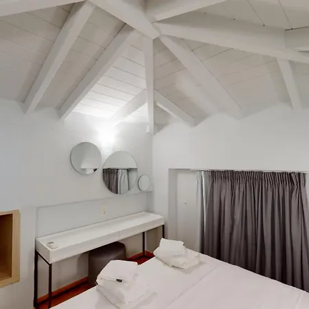 Vip Ξενοδοχείο με διαμερίσματα Κάστρο