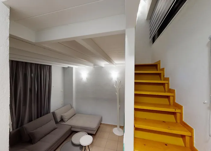 Vip Lägenhetshotell Kástro Tornéze