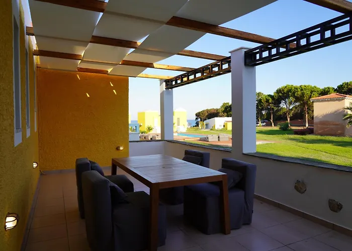 Vip Aparthotel 4*